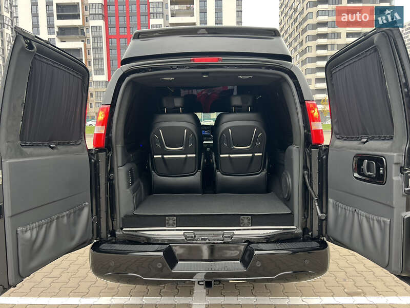 Мінівен Chevrolet Express 2022 в Києві фото 22 Мінівен Chevrolet Express 2022 в Києві