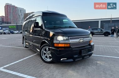 Минивэн Chevrolet Express 2010 в Киеве
