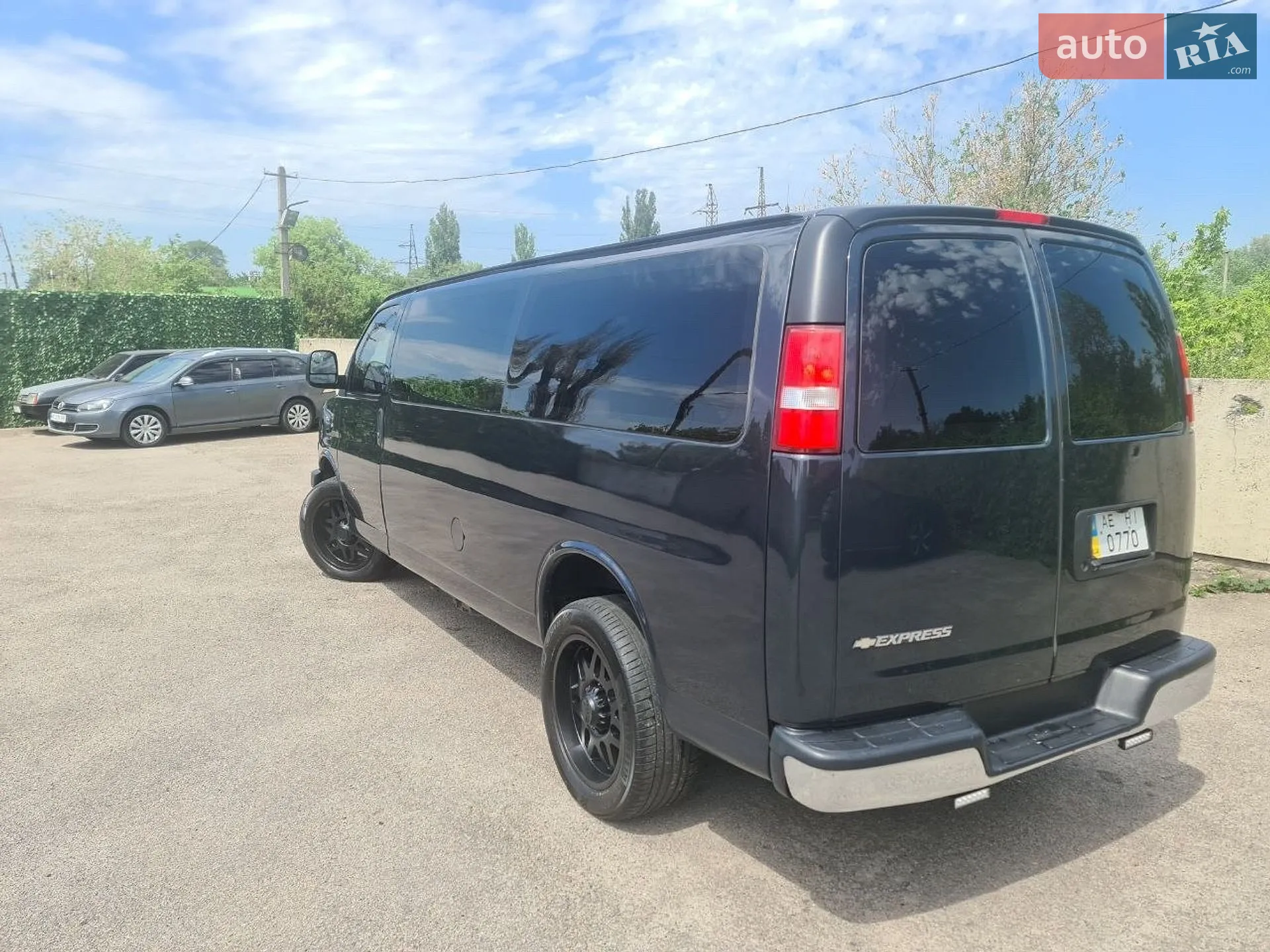 2017 Chevrolet Express - мініатюра 16