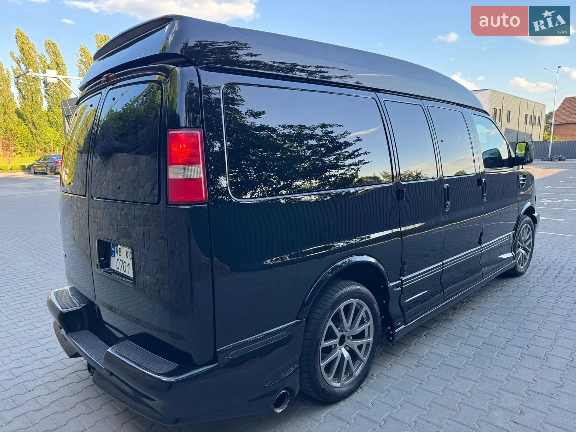2012 Chevrolet Express - мініатюра 3