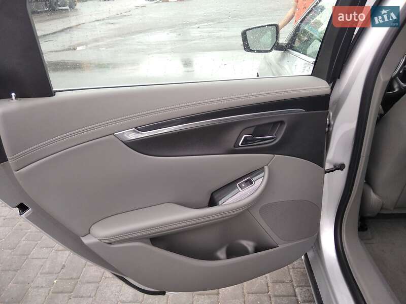 Седан Chevrolet Impala 2016 в Одесі
