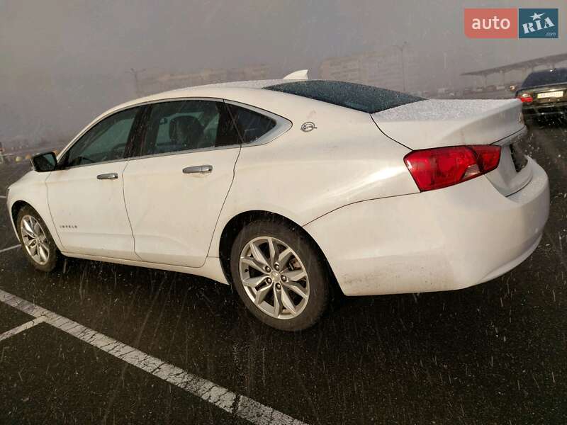 Седан Chevrolet Impala 2016 в Києві