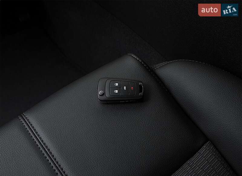 Седан Chevrolet Impala 2016 в Києві