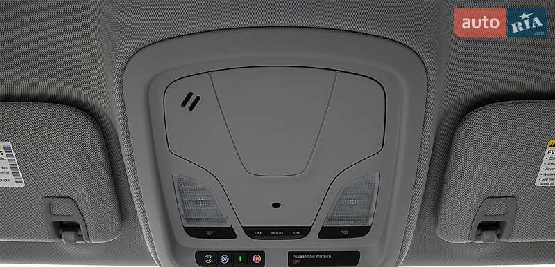 Седан Chevrolet Impala 2016 в Києві