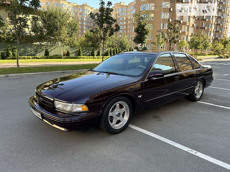 Седан Chevrolet Impala 1995 в Києві