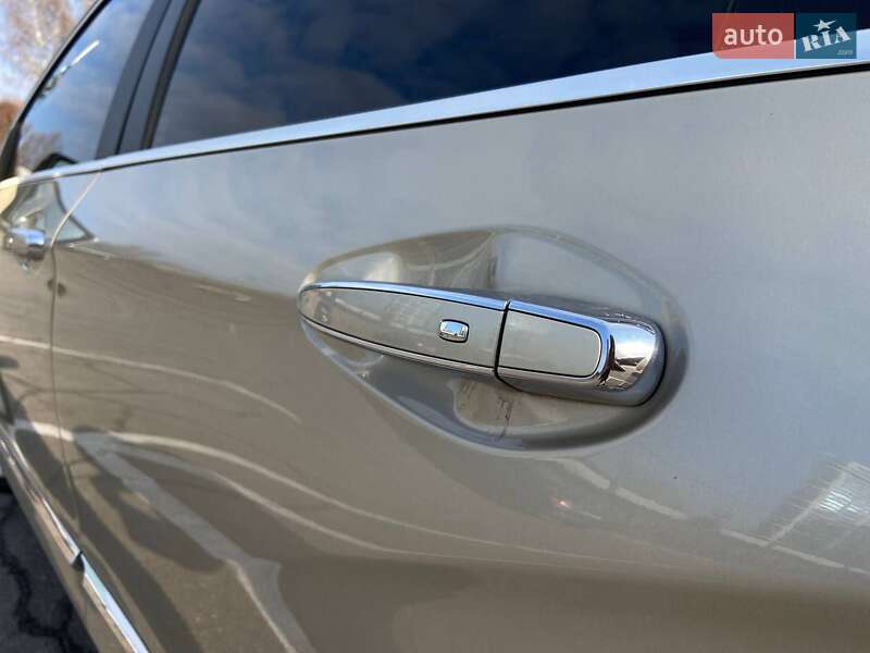 Седан Chevrolet Impala 2013 в Днепре