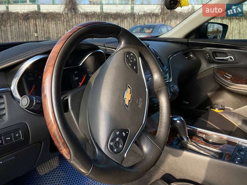 Седан Chevrolet Impala 2013 в Днепре