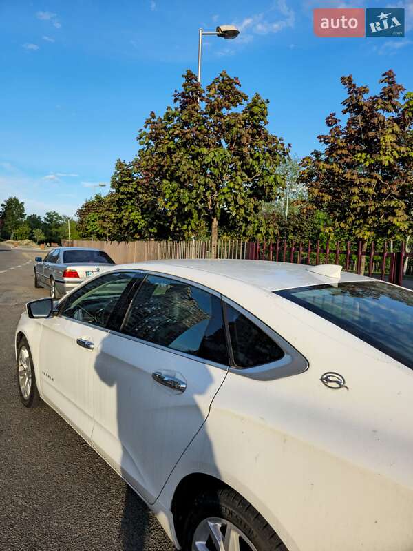 Седан Chevrolet Impala 2016 в Києві