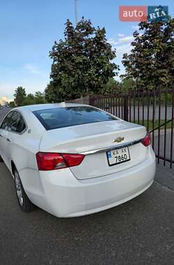 Седан Chevrolet Impala 2016 в 