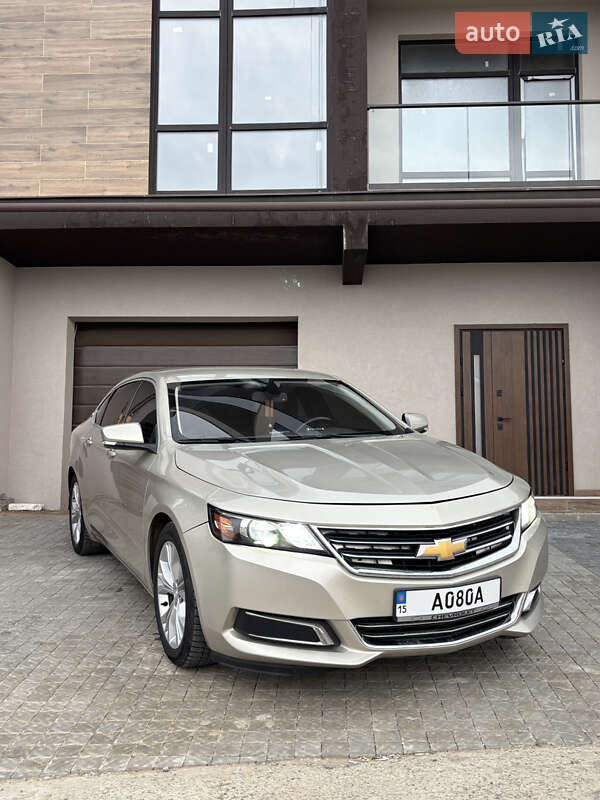 Седан Chevrolet Impala 2015 в Одессе