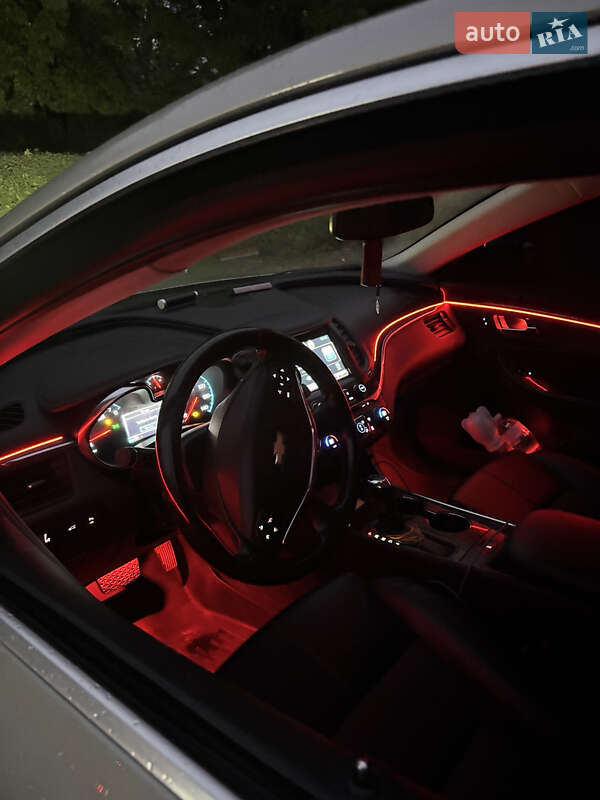 Седан Chevrolet Impala 2015 в Одессе