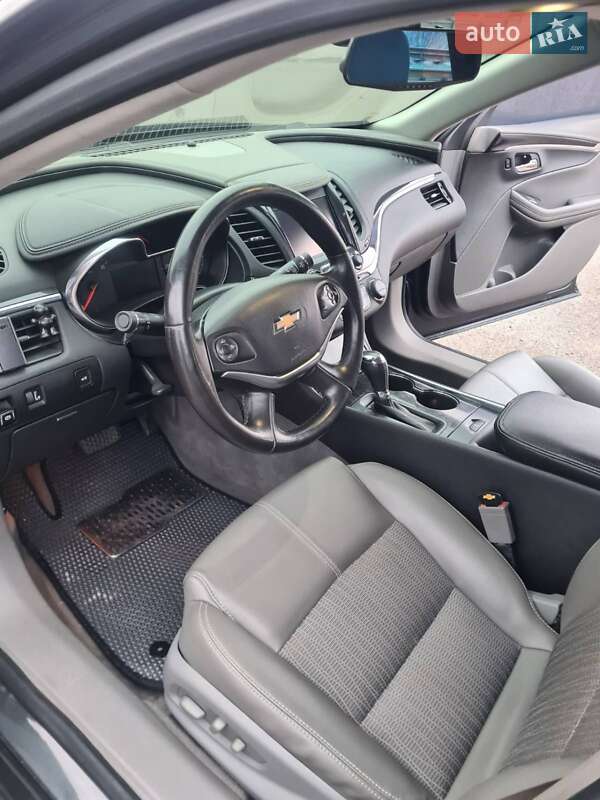 Седан Chevrolet Impala 2015 в Черкассах