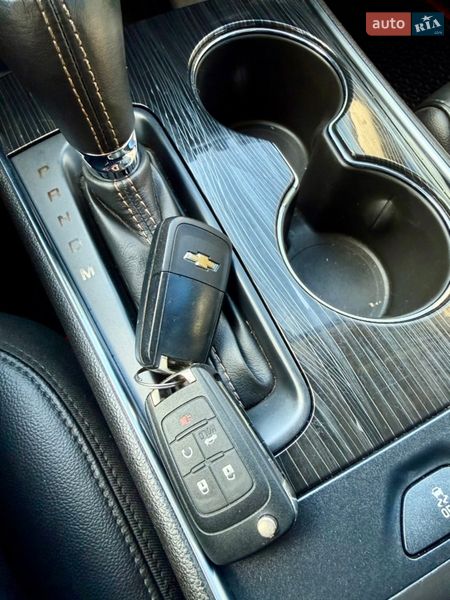 Седан Chevrolet Impala 2018 в Львове