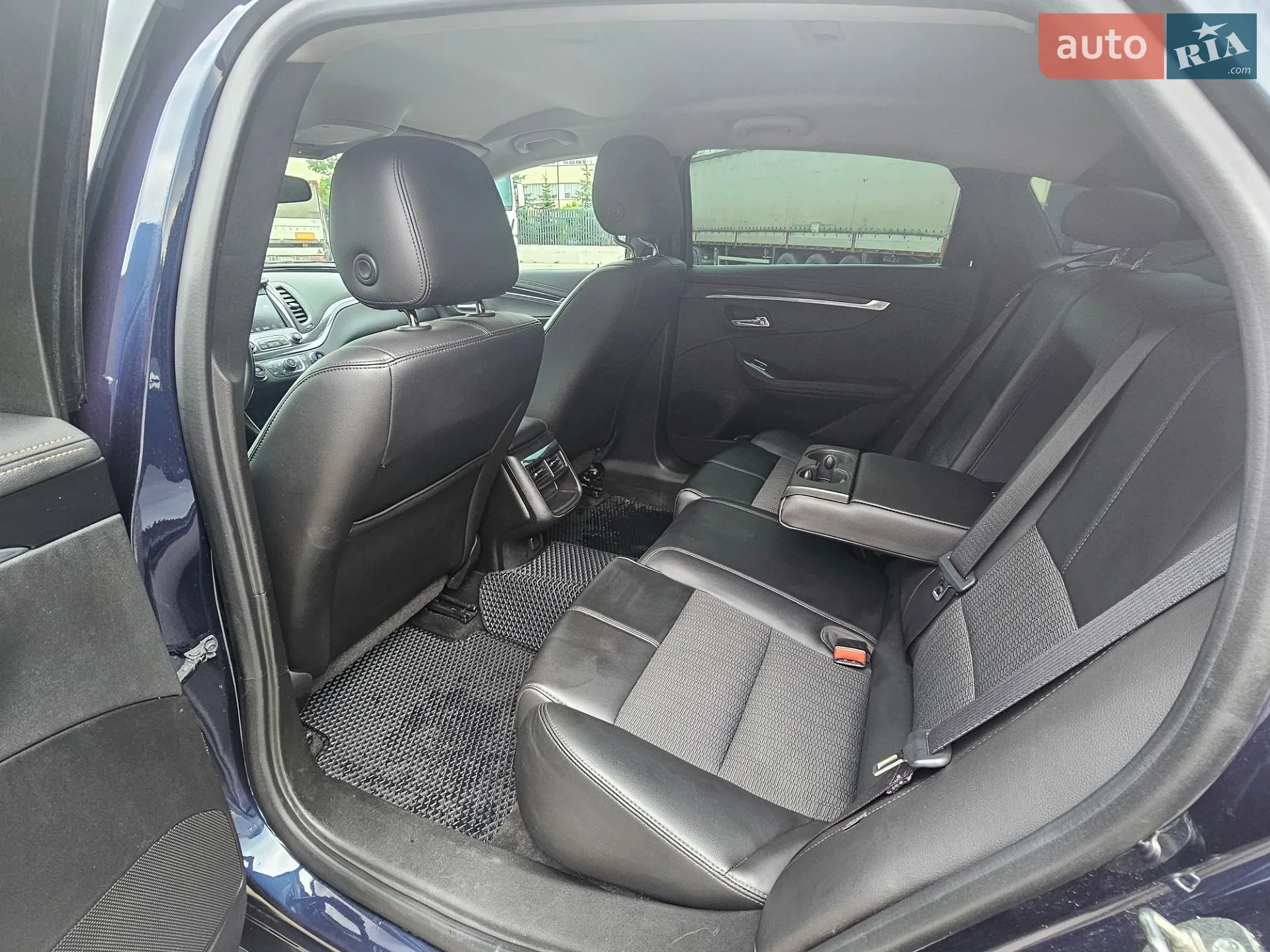 2015 Chevrolet Impala - мініатюра 32