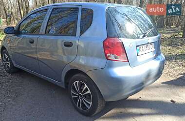Хэтчбек Chevrolet Kalos 2005 в 
