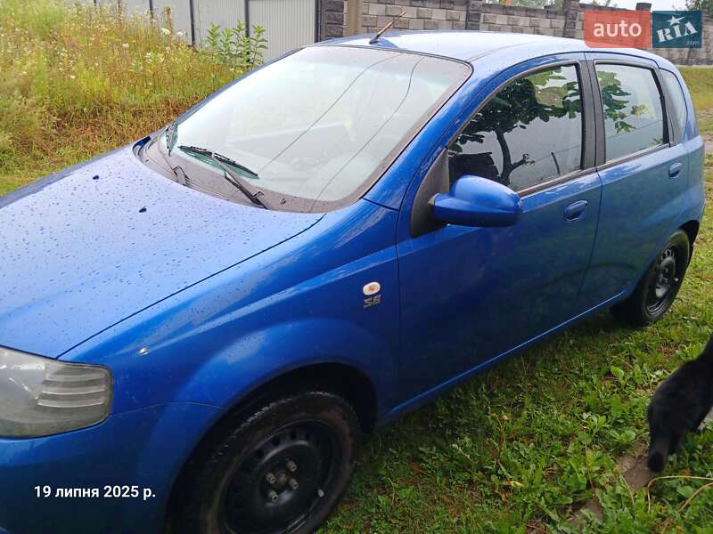 Хэтчбек Chevrolet Kalos 2007 в Городище