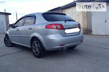 Хэтчбек Chevrolet Lacetti 2005 в Киеве