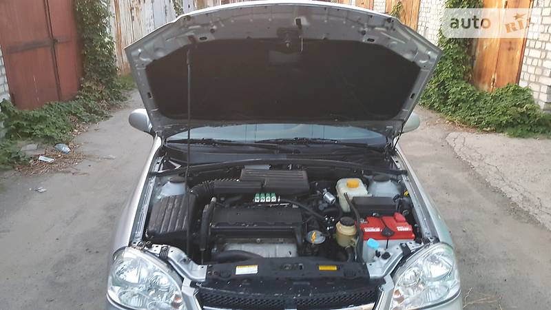 Седан Chevrolet Lacetti 2005 в Киеве фото 14 Седан Chevrolet Lacetti 2005 в Киеве