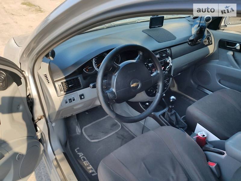 Седан Chevrolet Lacetti 2005 в Глобине