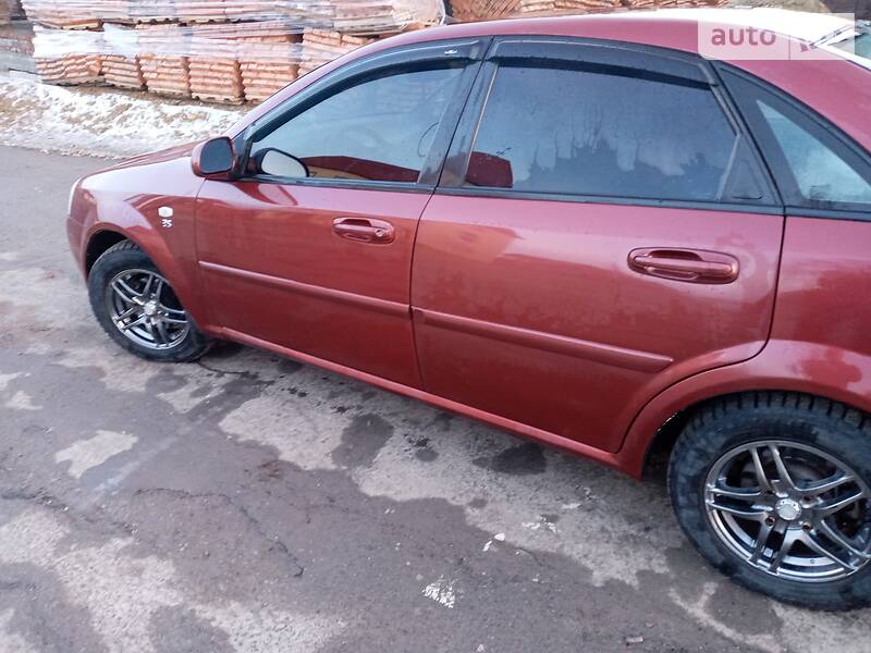Седан Chevrolet Lacetti 2005 в 