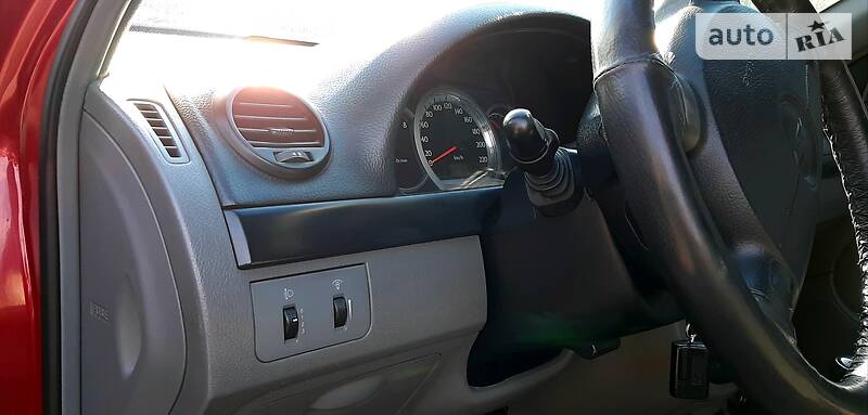 Хэтчбек Chevrolet Lacetti 2006 в Николаеве