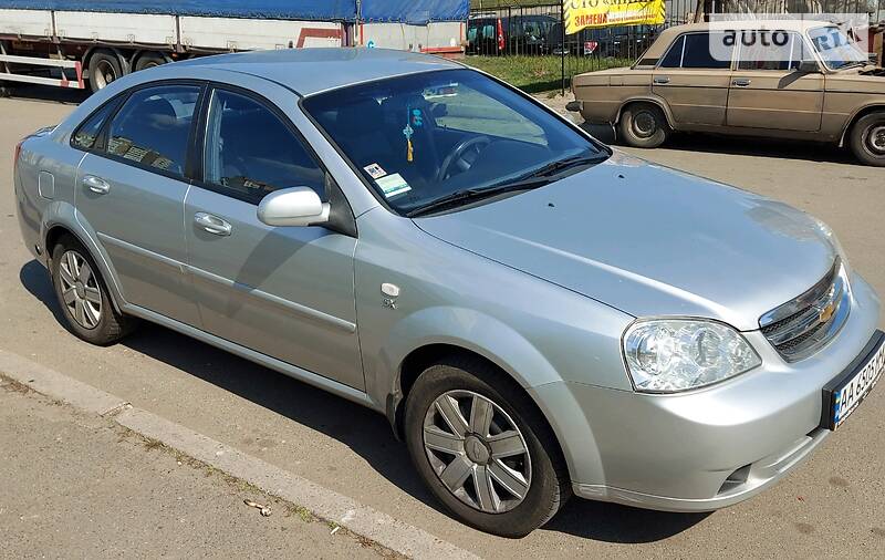 Седан Chevrolet Lacetti 2011 в Києві
