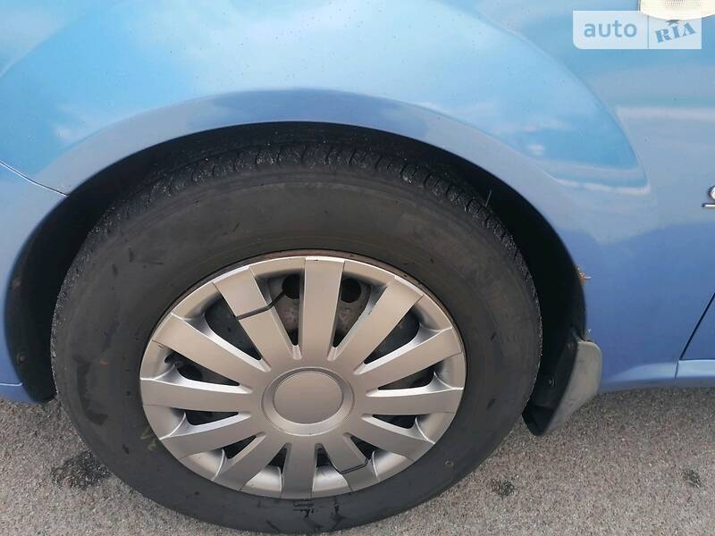 Седан Chevrolet Lacetti 2004 в Чернігові