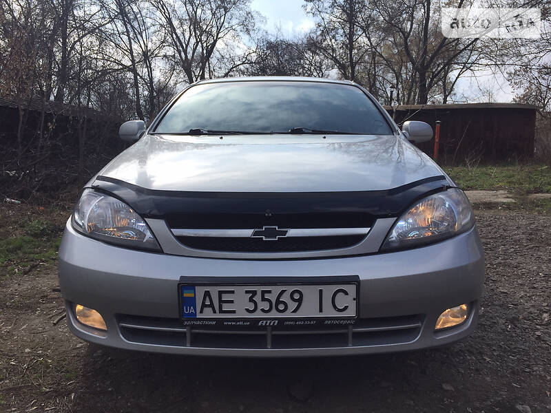 Хэтчбек Chevrolet Lacetti 2005 в Кривом Роге