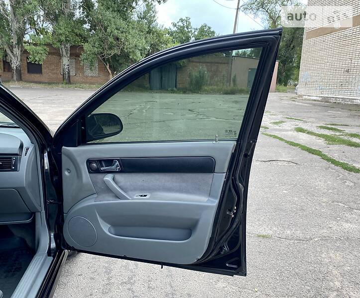 Седан Chevrolet Lacetti 2006 в Никополе
