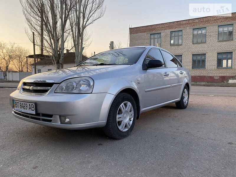 Седан Chevrolet Lacetti 2005 в Каховке