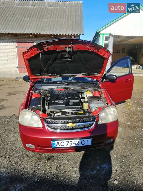 Седан Chevrolet Lacetti 2005 в Локачах