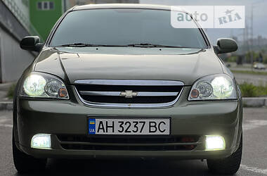 Седан Chevrolet Lacetti 2006 в Киеве