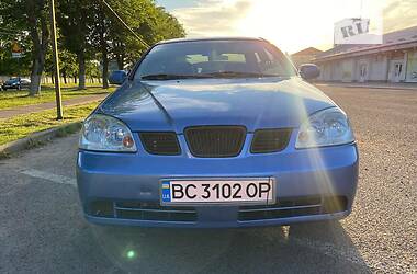 Седан Chevrolet Lacetti 2004 в Львове