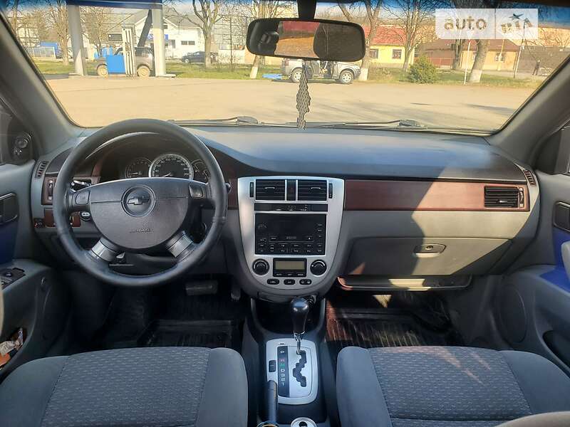 Седан Chevrolet Lacetti 2005 в Ужгороде