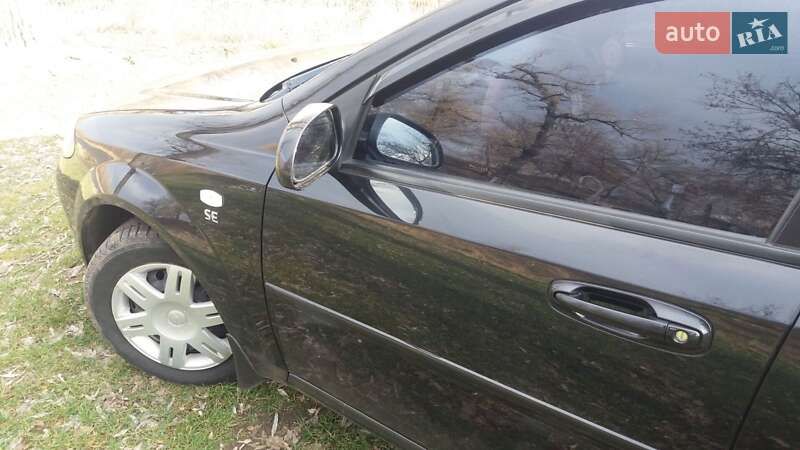 Хетчбек Chevrolet Lacetti 2012 в Дніпрі