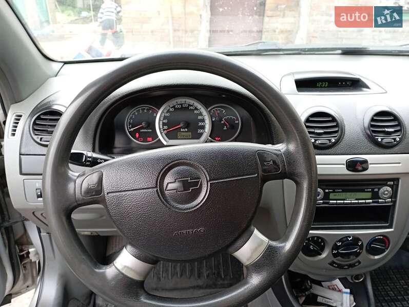 Хетчбек Chevrolet Lacetti 2004 в Кропивницькому