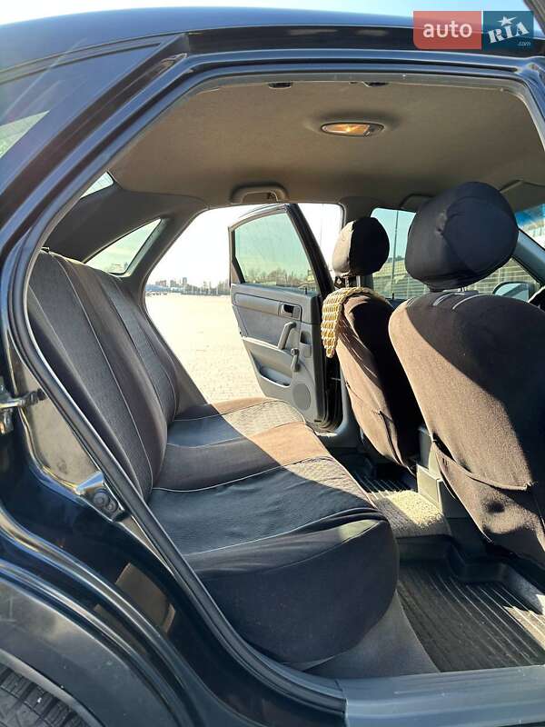 Седан Chevrolet Lacetti 2007 в Львові