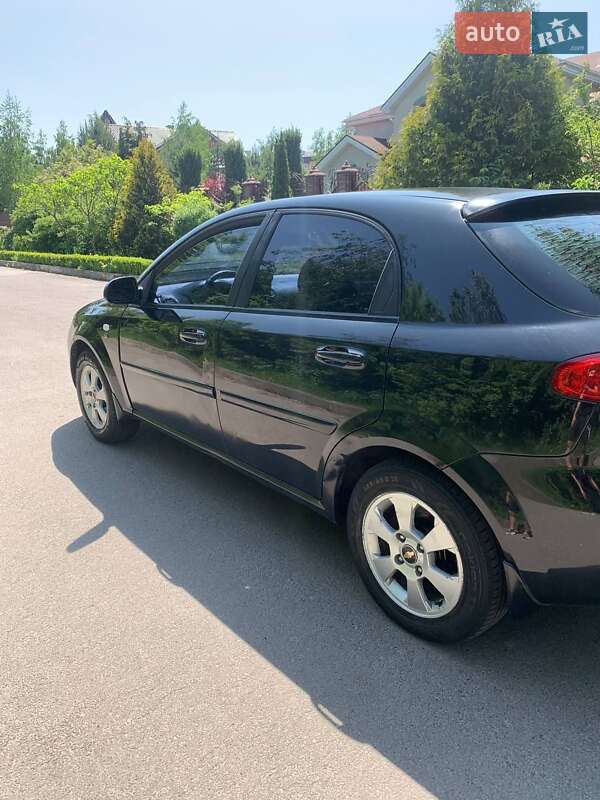 Хетчбек Chevrolet Lacetti 2008 в Рівному