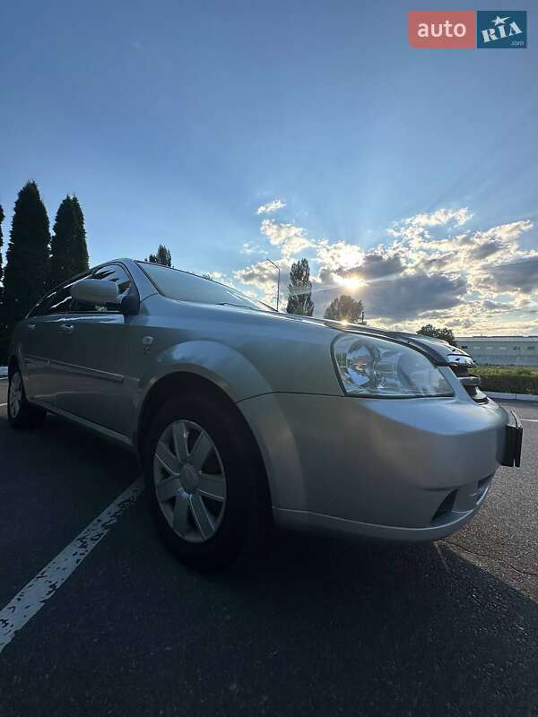 Универсал Chevrolet Lacetti 2008 в Киеве