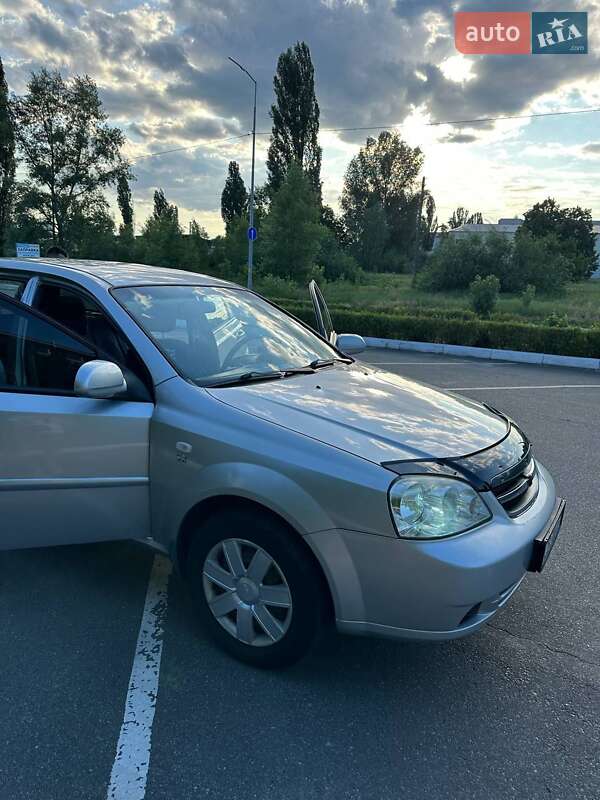 Универсал Chevrolet Lacetti 2008 в Киеве