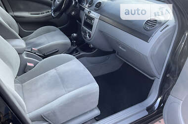 Хетчбек Chevrolet Lacetti 2007 в 