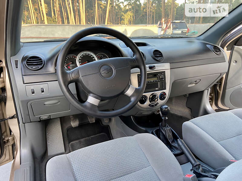 Универсал Chevrolet Lacetti 2009 в Киеве