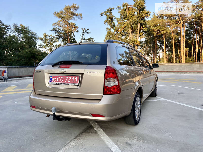 Универсал Chevrolet Lacetti 2009 в Киеве
