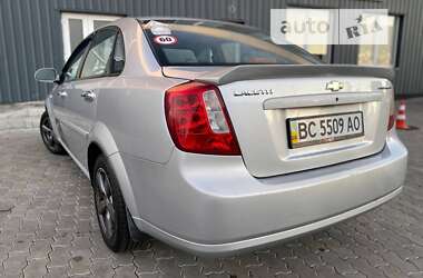 Седан Chevrolet Lacetti 2011 в 