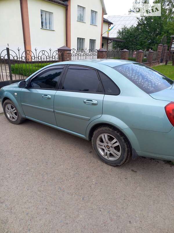 Седан Chevrolet Lacetti 2007 в Шостке