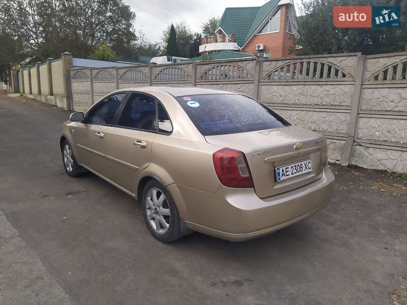 Седан Chevrolet Lacetti 2005 в Днепре