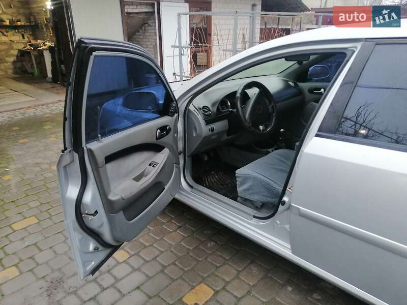 Универсал Chevrolet Lacetti 2005 в Ладыжине