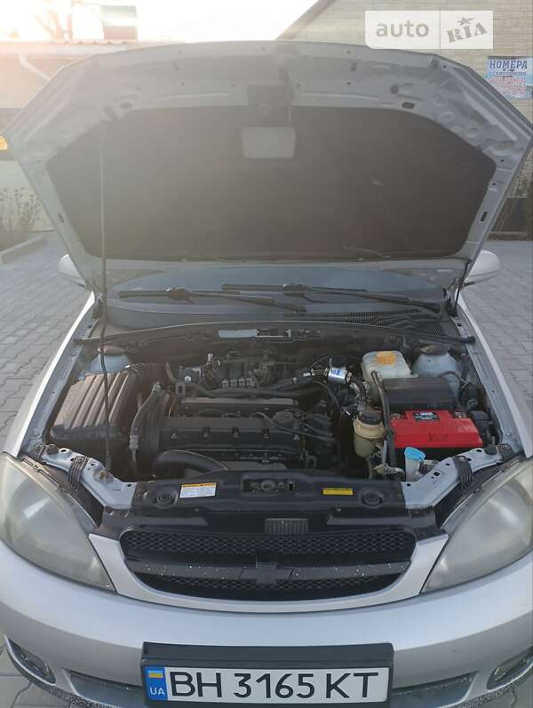 Хетчбек Chevrolet Lacetti 2006 в Южному