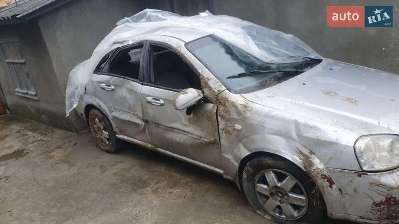 Седан Chevrolet Lacetti 2005 в Килии