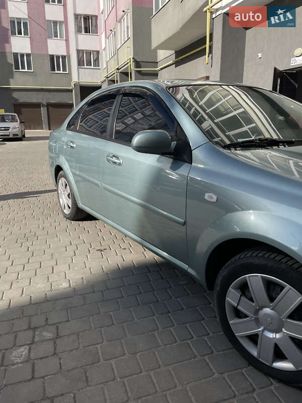 Седан Chevrolet Lacetti 2005 в Хмельницком